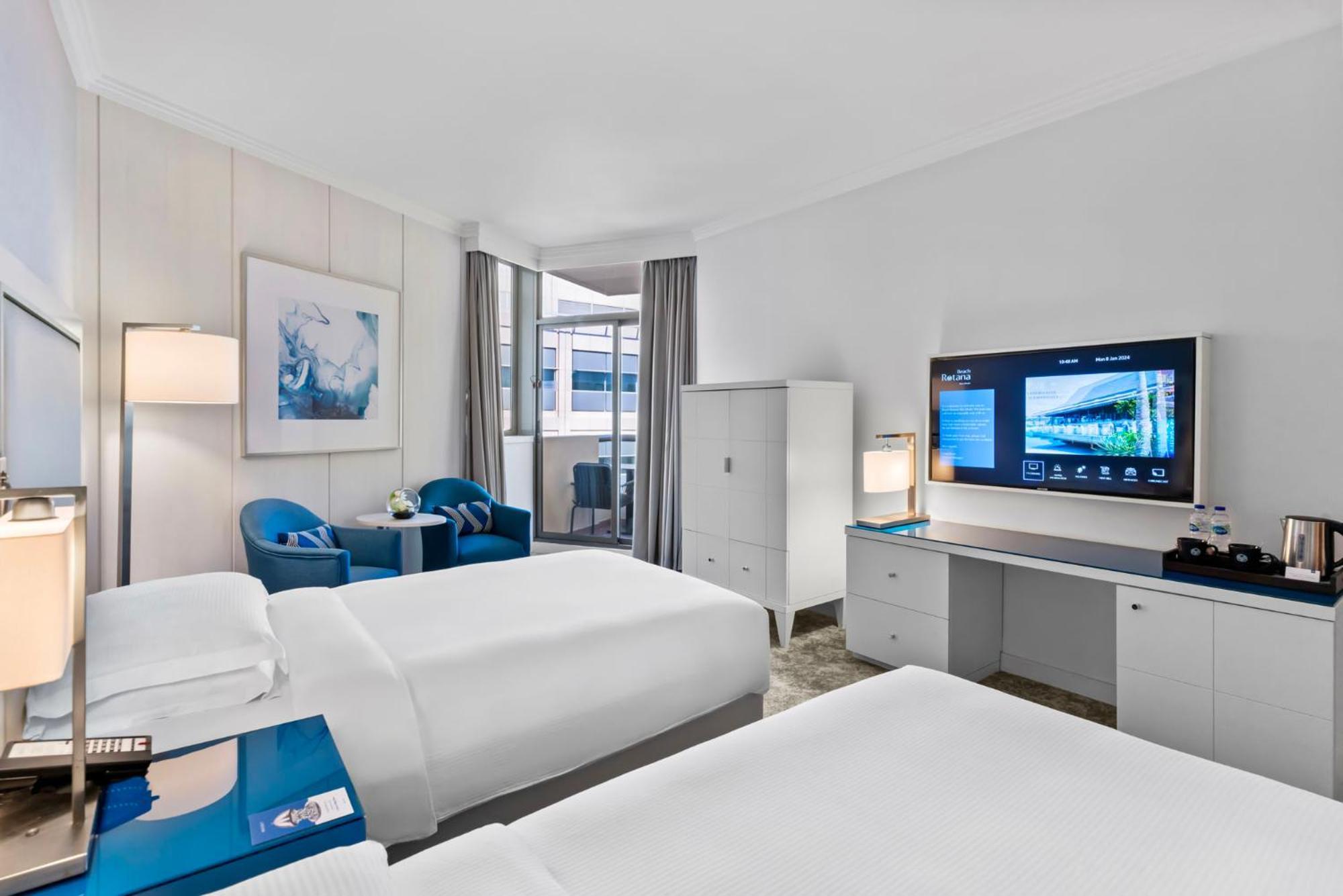 Beach Rotana - Абу Даби Екстериор снимка A guest room at the Hilton San Francisco