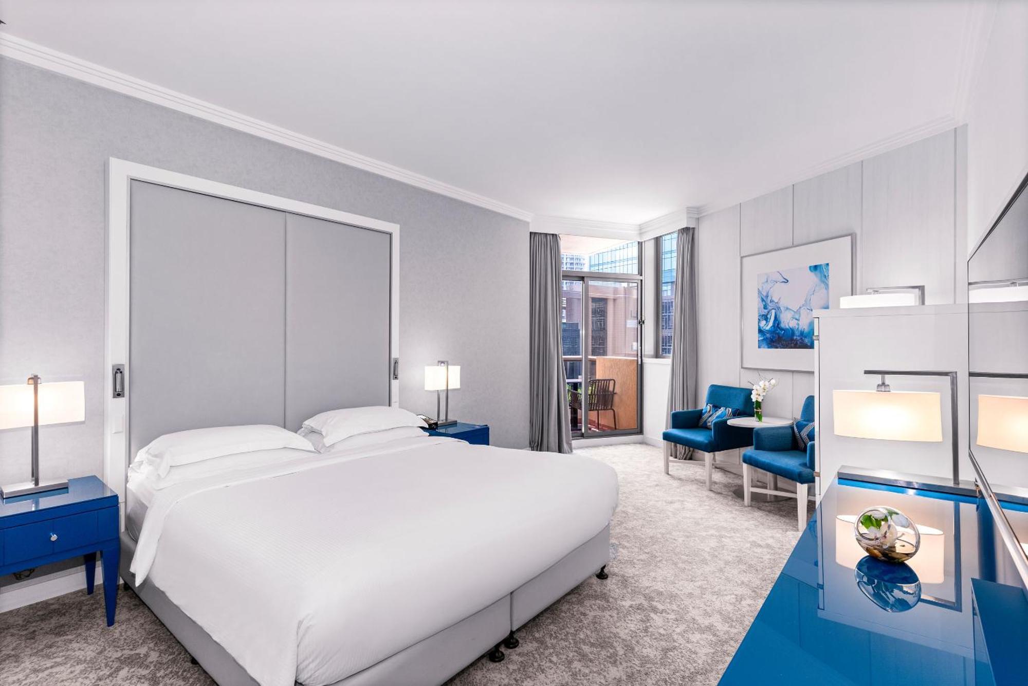 Beach Rotana - Абу Даби Екстериор снимка A room at the hotel